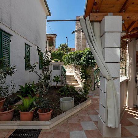 Apartments Carmen Makarska Zewnętrze zdjęcie