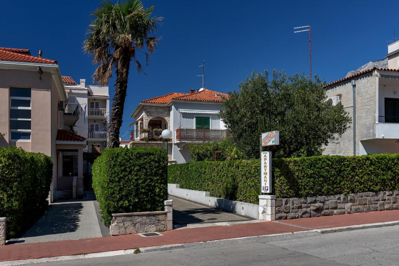 Apartments Carmen Makarska Zewnętrze zdjęcie
