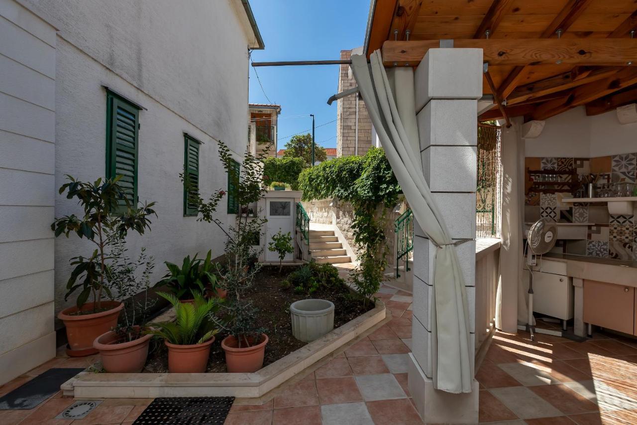 Apartments Carmen Makarska Zewnętrze zdjęcie