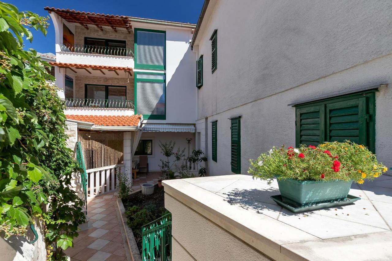 Apartments Carmen Makarska Zewnętrze zdjęcie