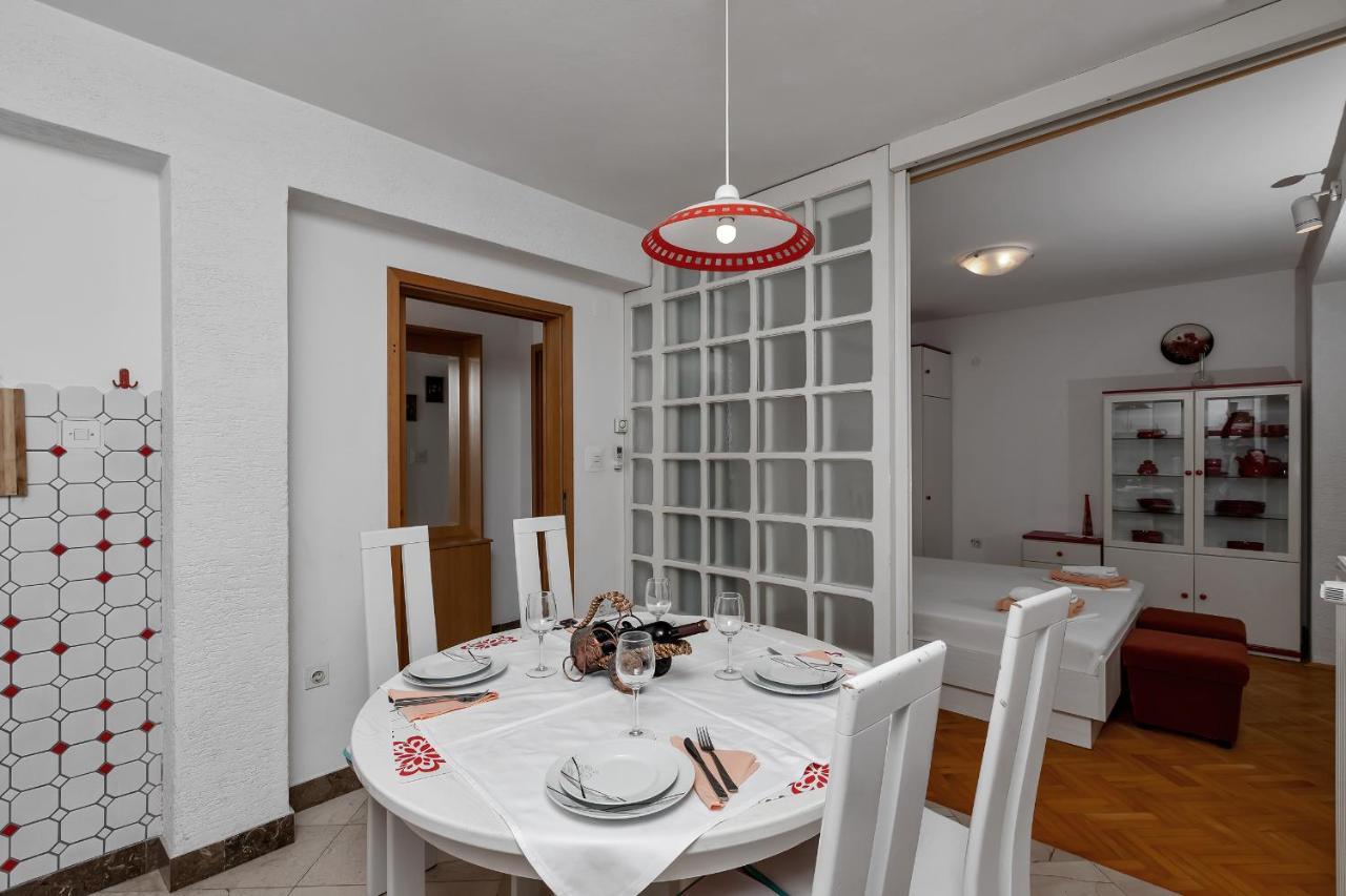 Apartments Carmen Makarska Zewnętrze zdjęcie