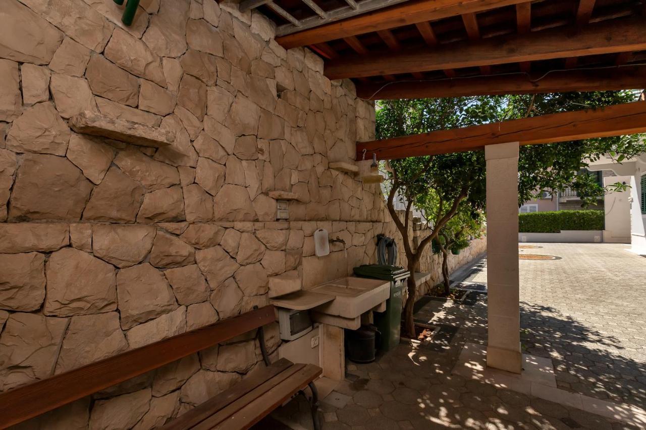 Apartments Carmen Makarska Zewnętrze zdjęcie