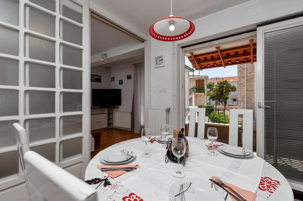 Apartments Carmen Makarska Zewnętrze zdjęcie