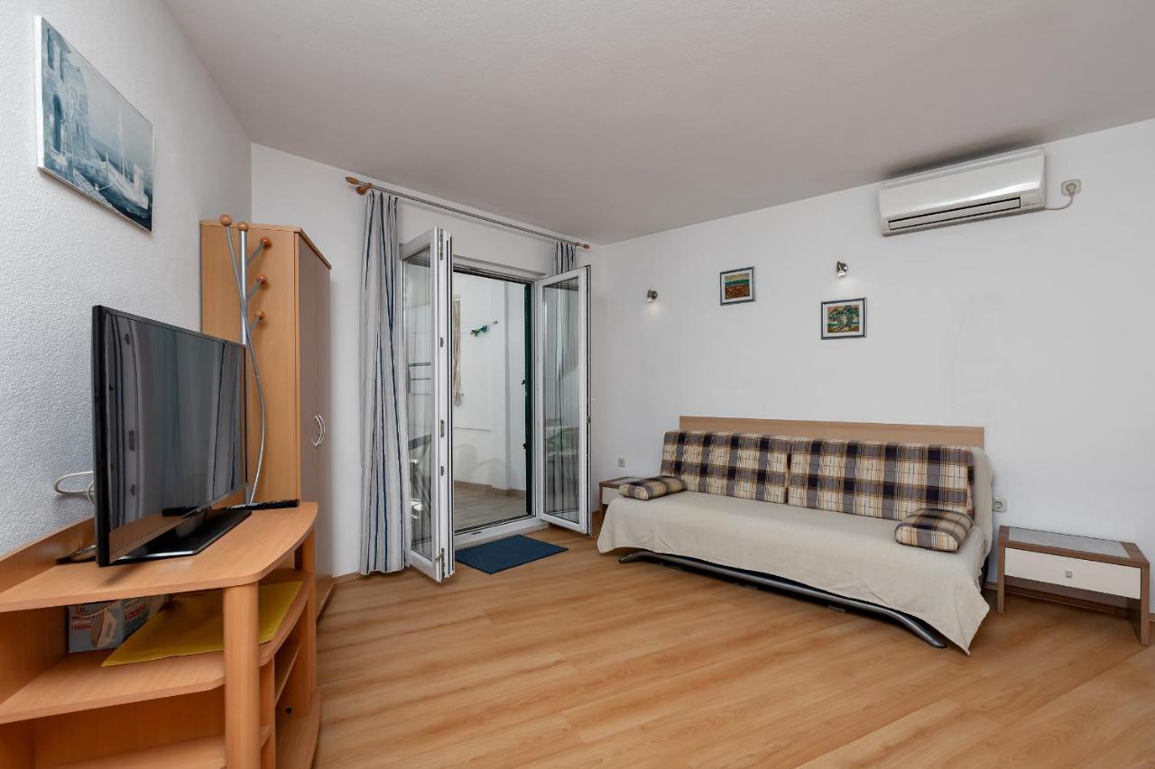 Apartments Carmen Makarska Zewnętrze zdjęcie