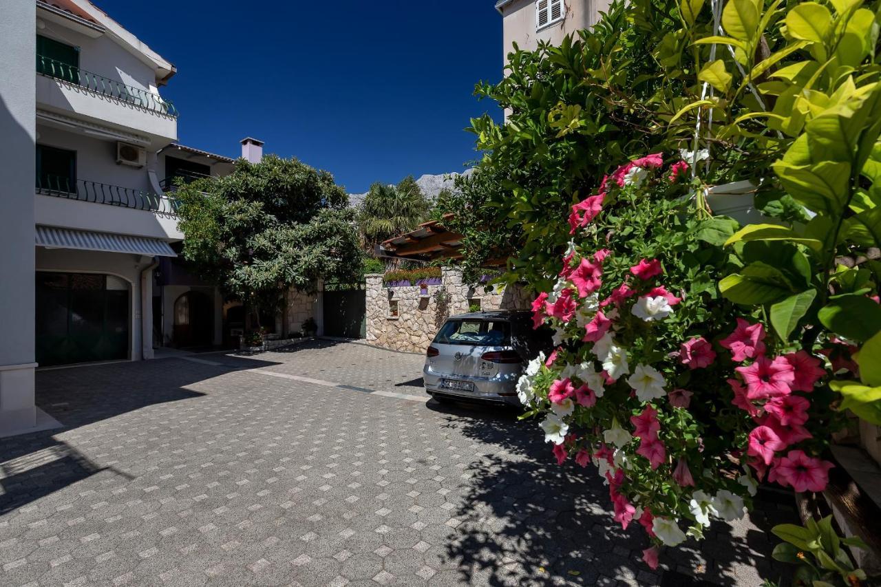 Apartments Carmen Makarska Zewnętrze zdjęcie